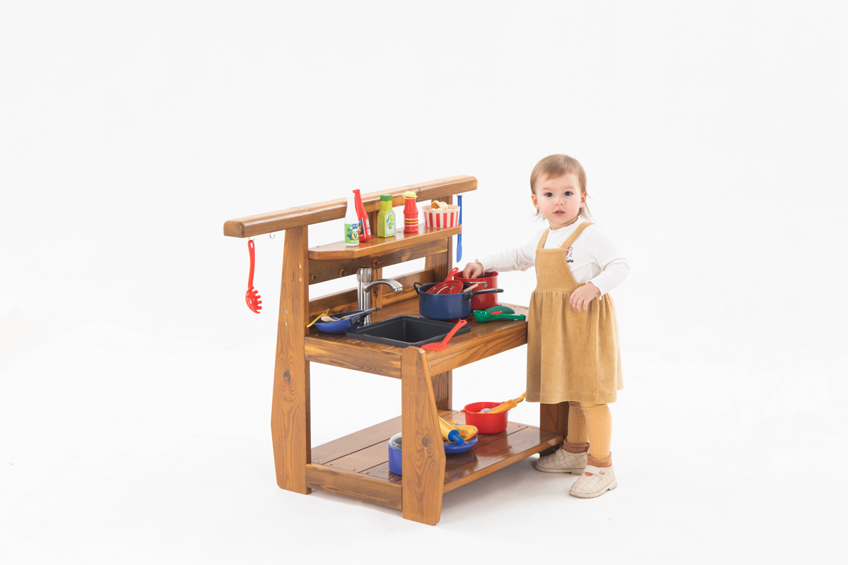 Kleine Outdoor-Spielküche - U3 Kleine Outdoor-Spielküche - U3