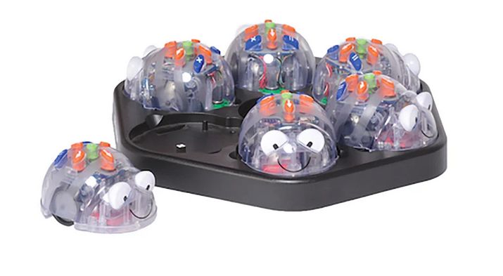 Blue-Bot Gruppenset, 6 Bots mit Docking Station