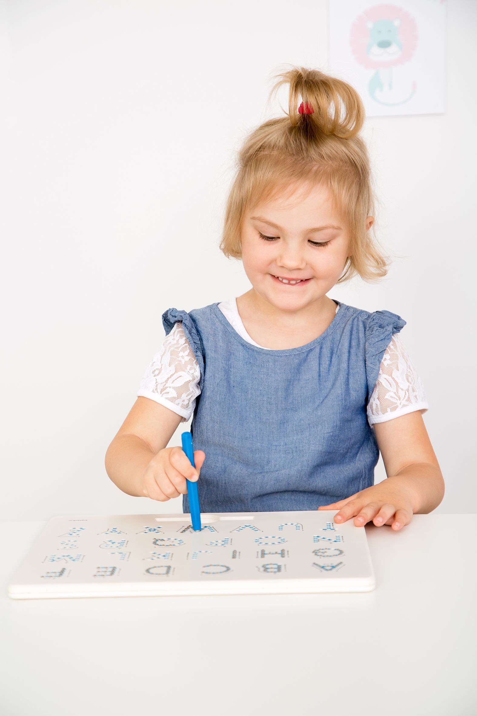 Magnetische Zeichentafel Buchstaben