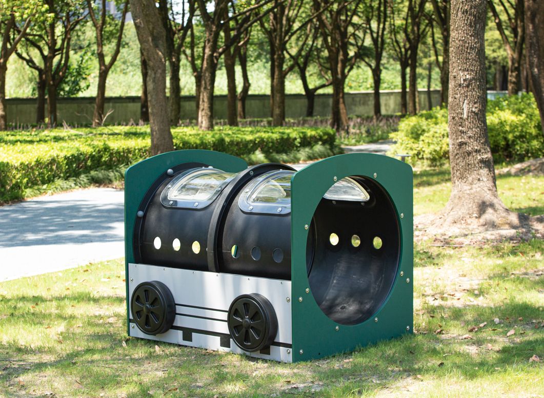 Kriechtunnel "Waggon"