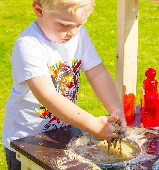 Outdoor Matschtisch massiv mit Edelstahlschüsseln "Flow"